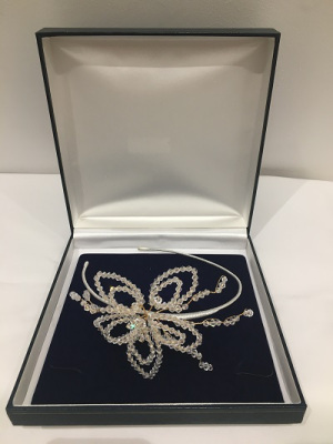 Bridal-headbands-at-Hair-by-Vasari-Salon-in-Gosforth-Newcastle